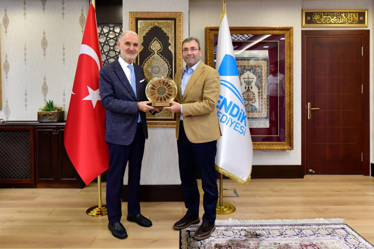 İstanbul Ticaret Odası Yönetim Kurulu Başkanı Şekib Avdagiç ve Yönetim Kurulu Üyelerini belediyemizde ağırladık