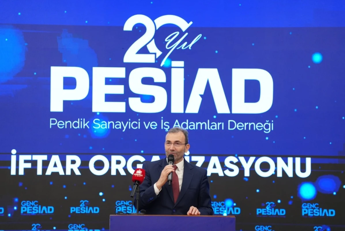 Pendik Sanayici ve İş Adamları Derneği (PESİAD) Geleneksel İftar Programı’nda sanayicilerimiz ve iş insanlarımızla bir araya geldik
