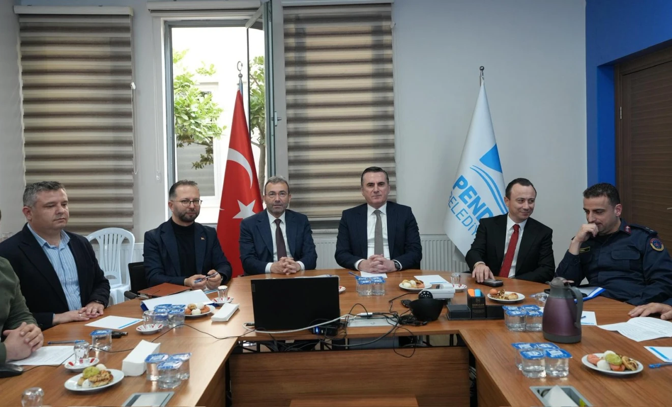 AKOM’da düzenlediğimiz toplantıda, kış hazırlıklarımıza yönelik değerlendirmede bulunduk