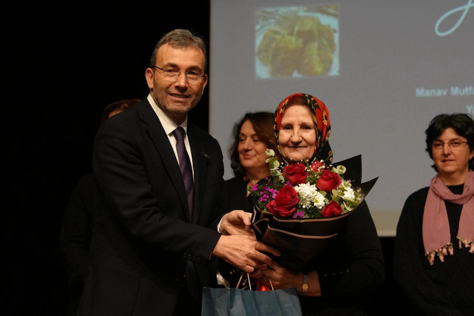 "Pendik'in Lezzet Hafızası" yöresel lezzetlerin tanıtımı ve paneline Pendik Kaymakamımız Mehmet Yıldız ile birlikte katılım sağladık