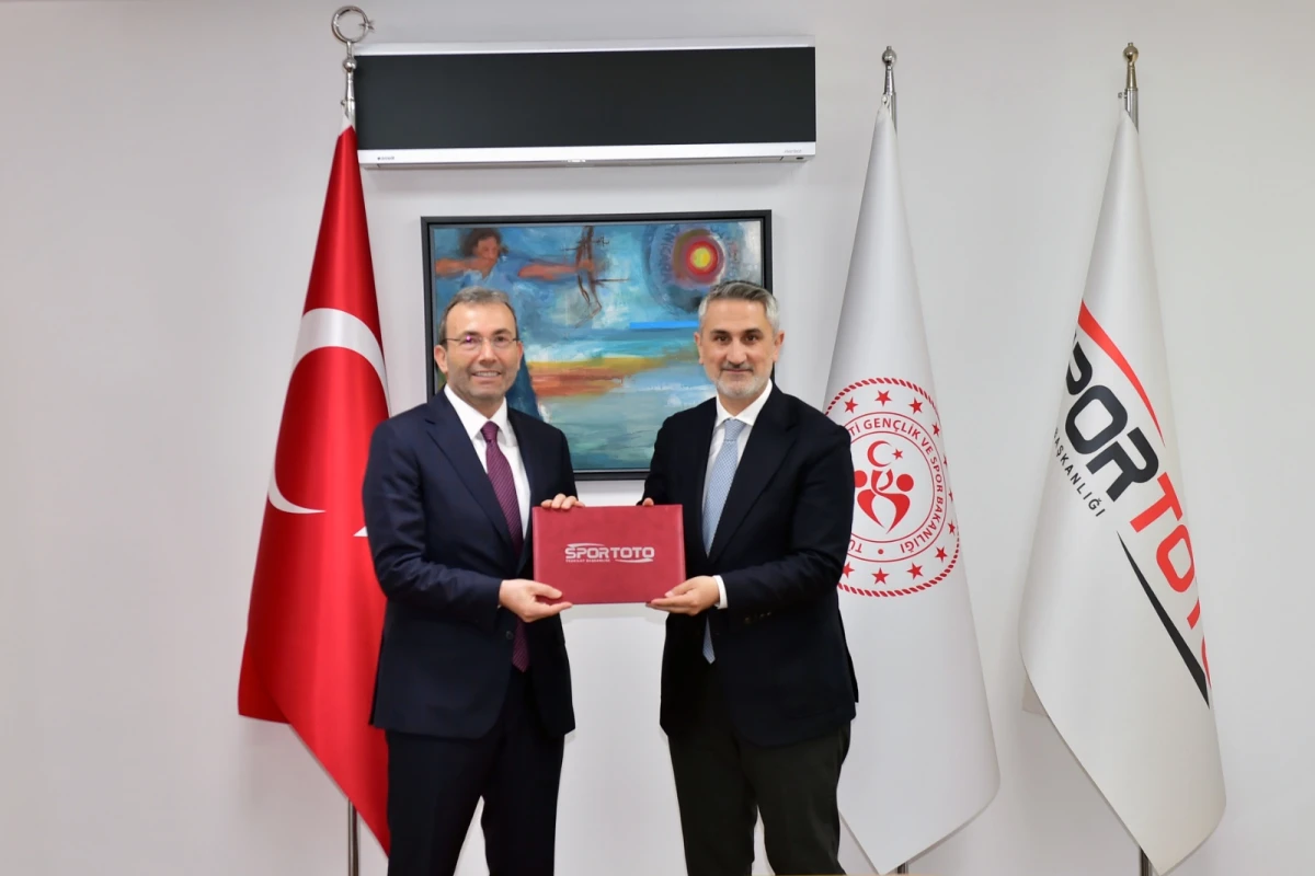 Pendik'imize yeni spor tesisleri kazandırmak için Spor Toto ile yeni bir protokol imzaladık