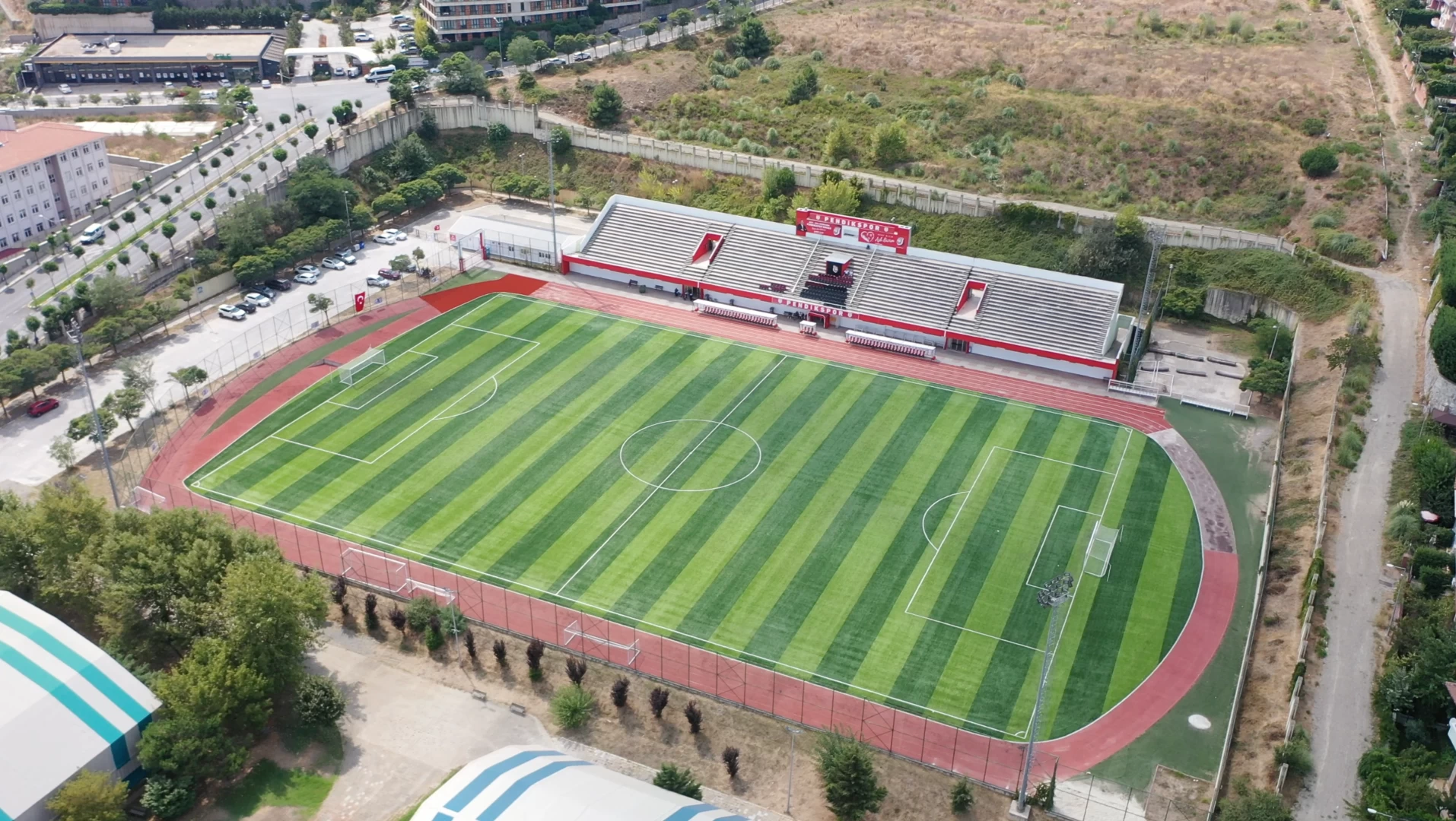 Çamlık Spor Tesisleri Halı Saha Revizyonu