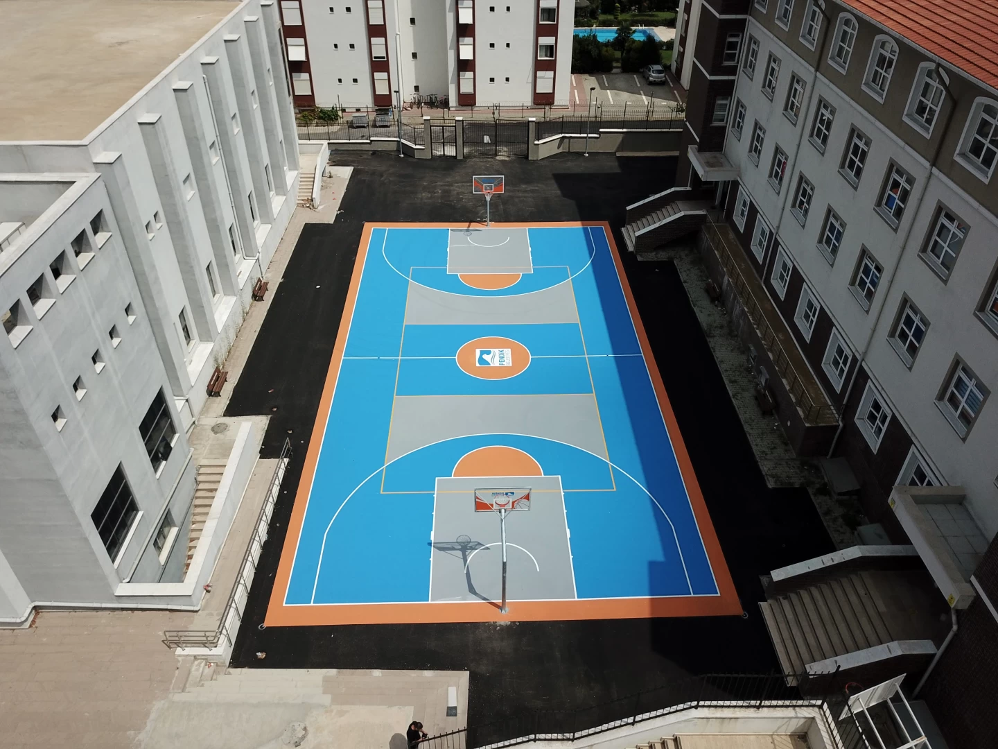 22 Okula Açık Spor Sahası