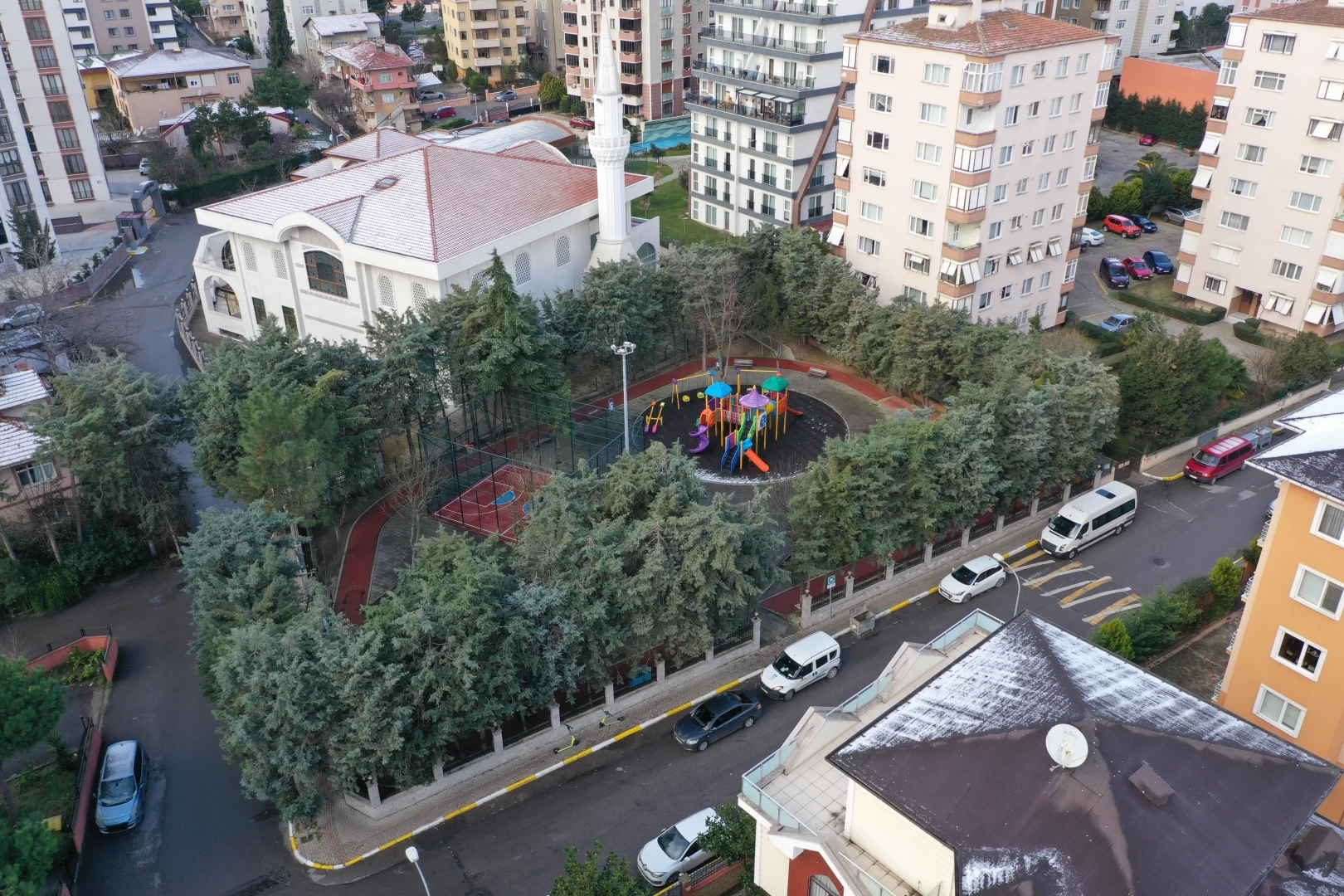 Ş. Selami Yurdan Parkı Basketbol Sahası