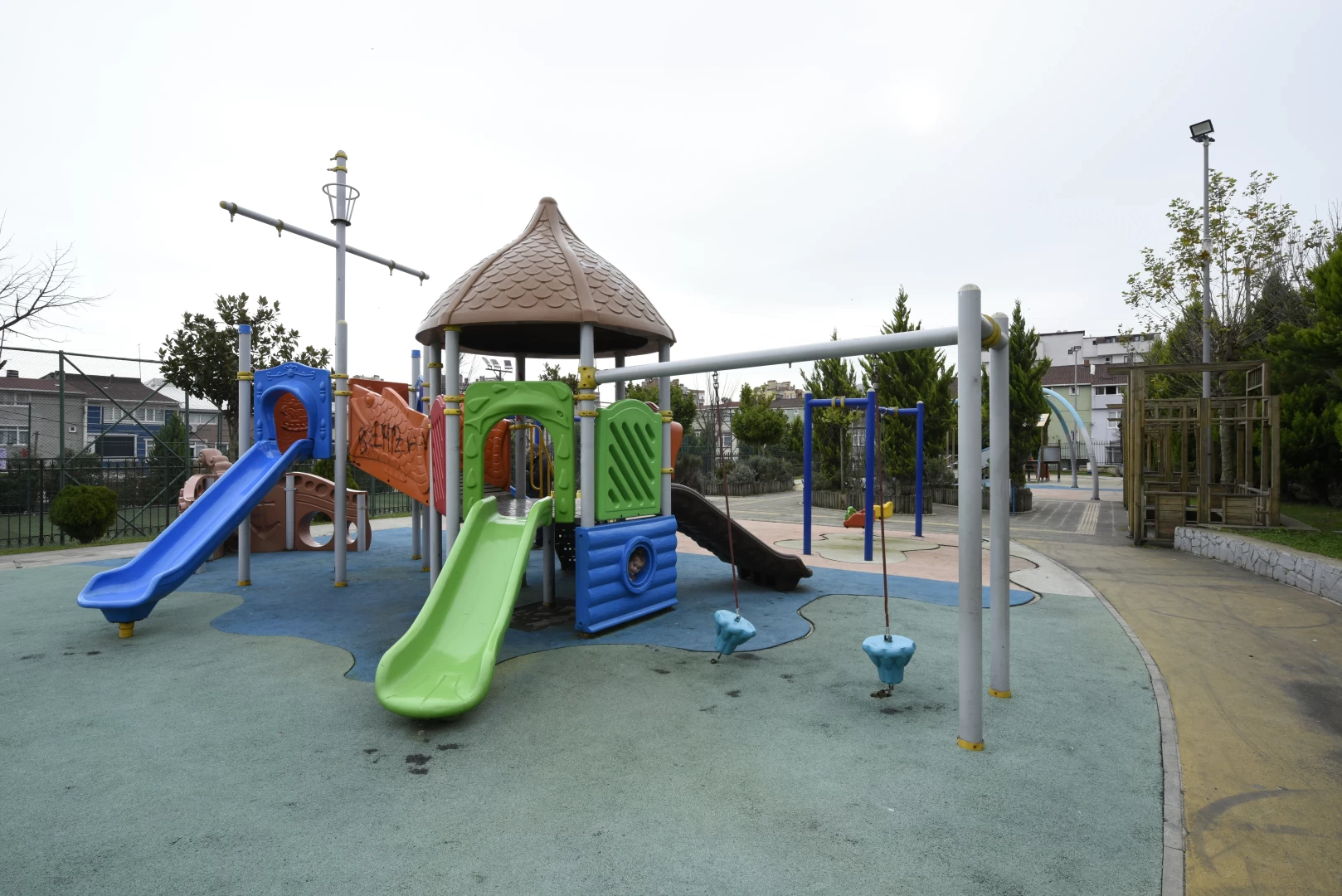 Şehit Erol Olçok Parkı